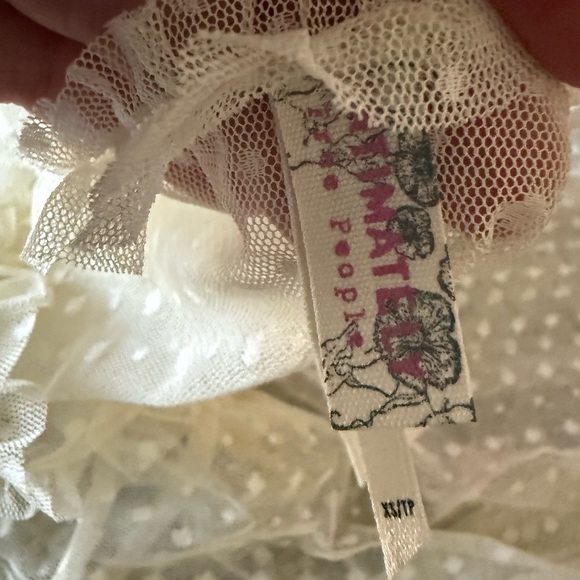 Free People Sleeveless Lace Ruffle Top - Picture 11 of 13